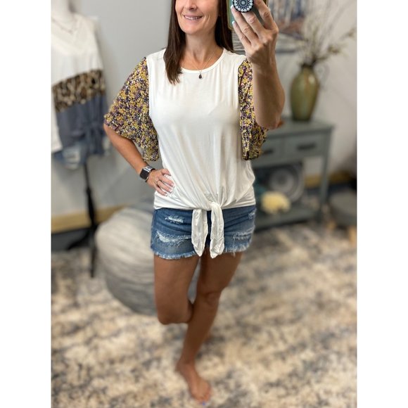 ❤️‍🔥NEW Floral Short Flutter Sleeve Round Neck Self Tie Bottom Top Yellow 4120 - Picture 2 of 5